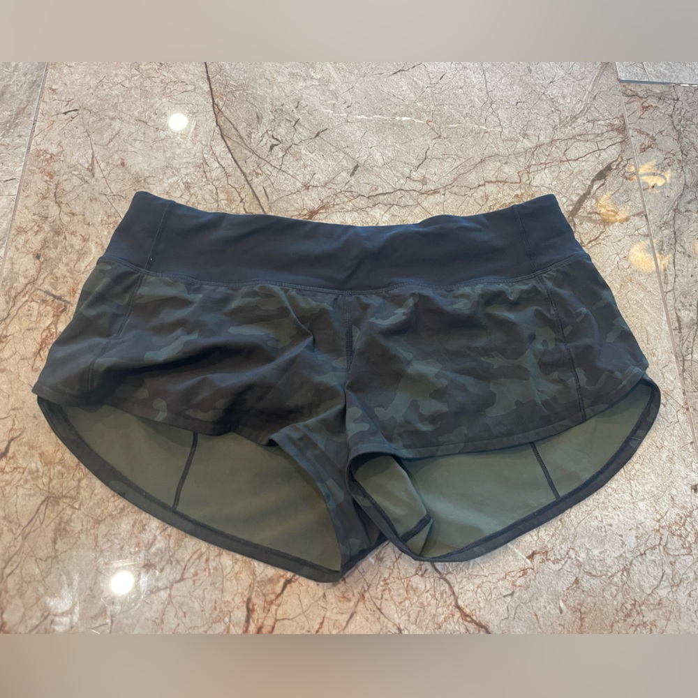 Lululemon speed shorts original low rise size 8